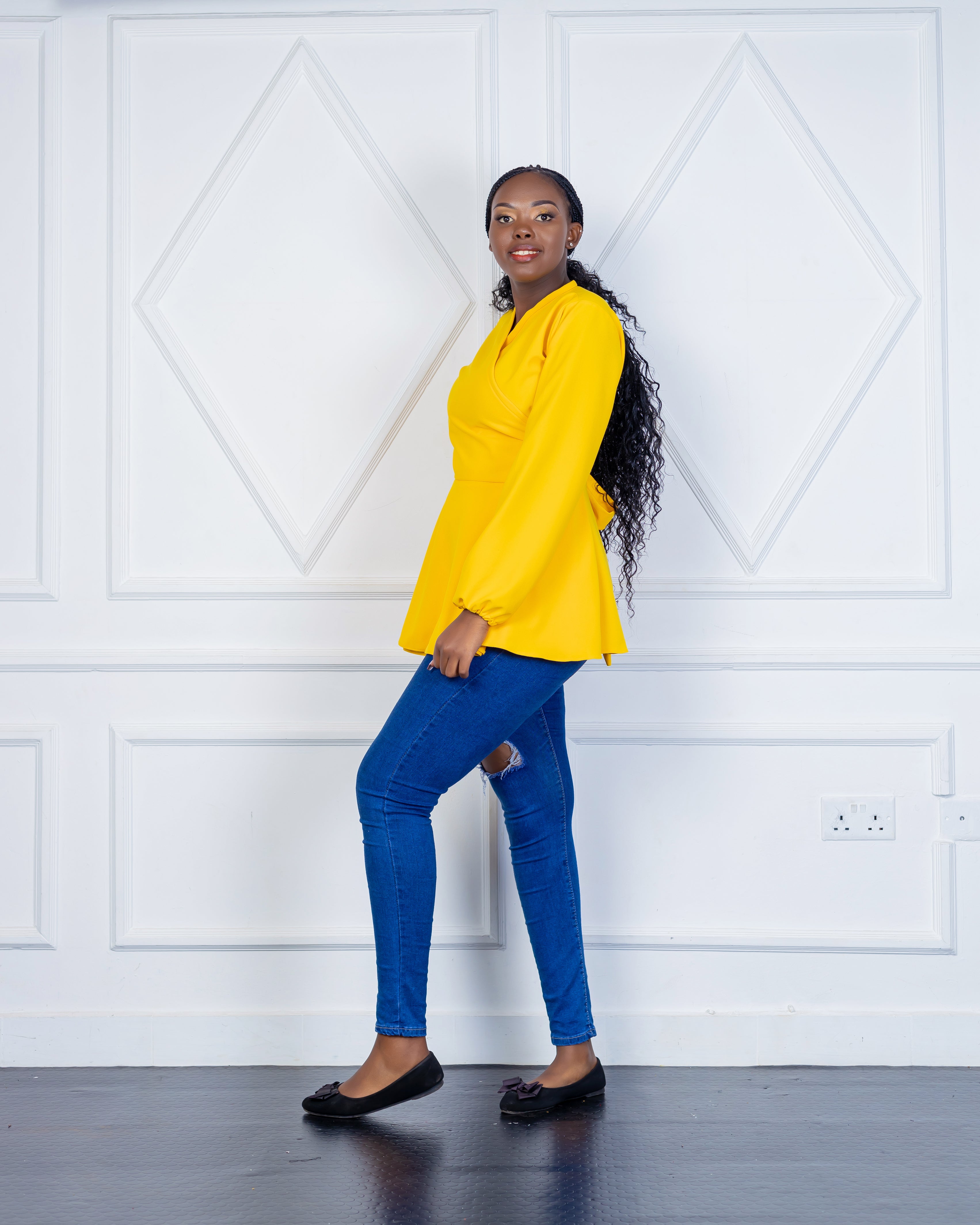 Mustard yellow top and blue jeans sale