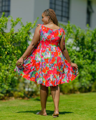 Kivani Knee Dress - Red