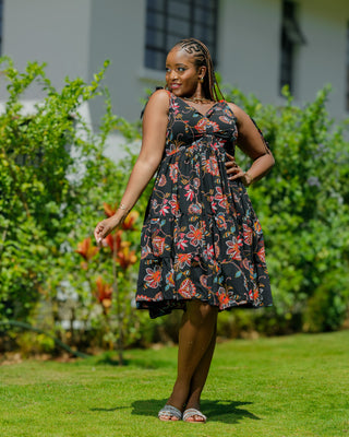 Kivani Knee Dress - Black