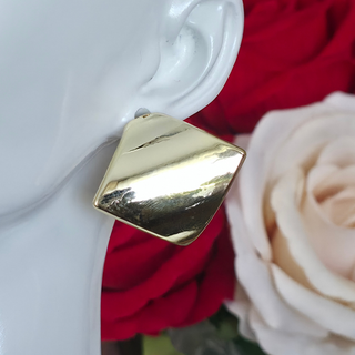 Earrings Gold Diamond Shaped