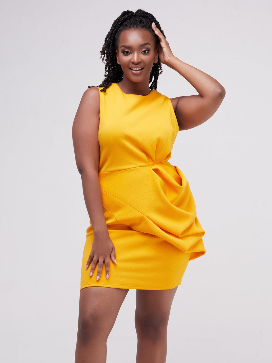 Mustard deals yellow clothes