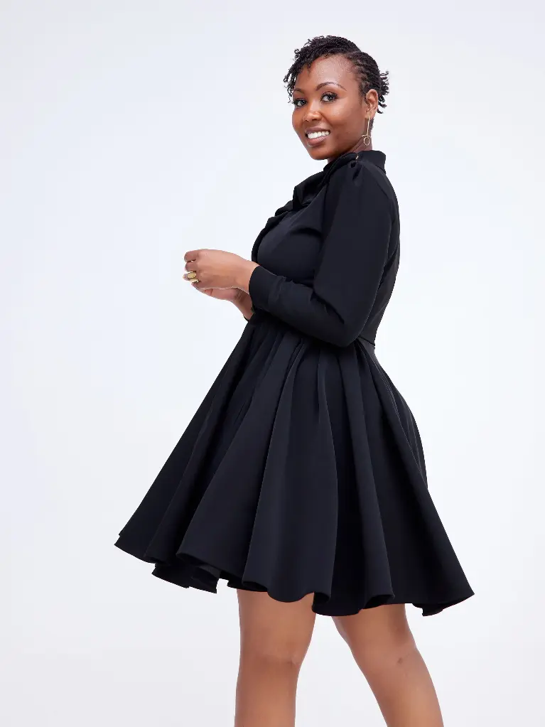 Aila black1.webp