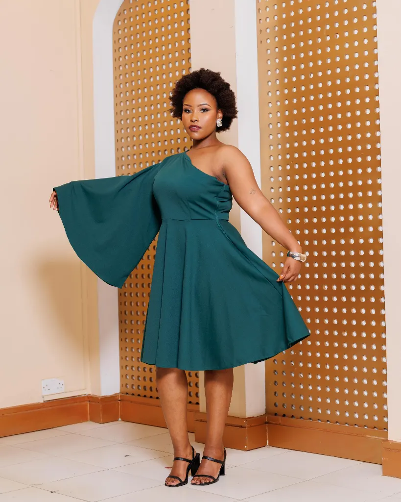 Akello  Green 1.webp
