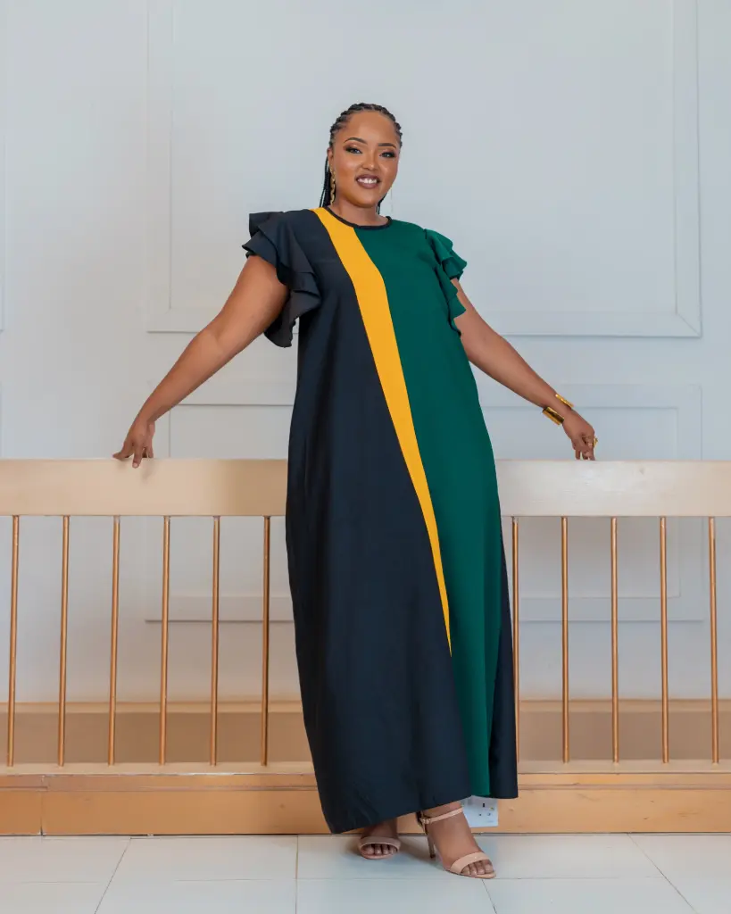 [Green] Achirwa Maxi Dress (2XS)
