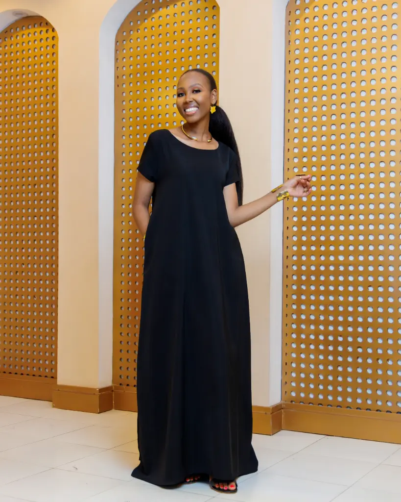 [Black] Alim Maxi Dress Black (2XS)