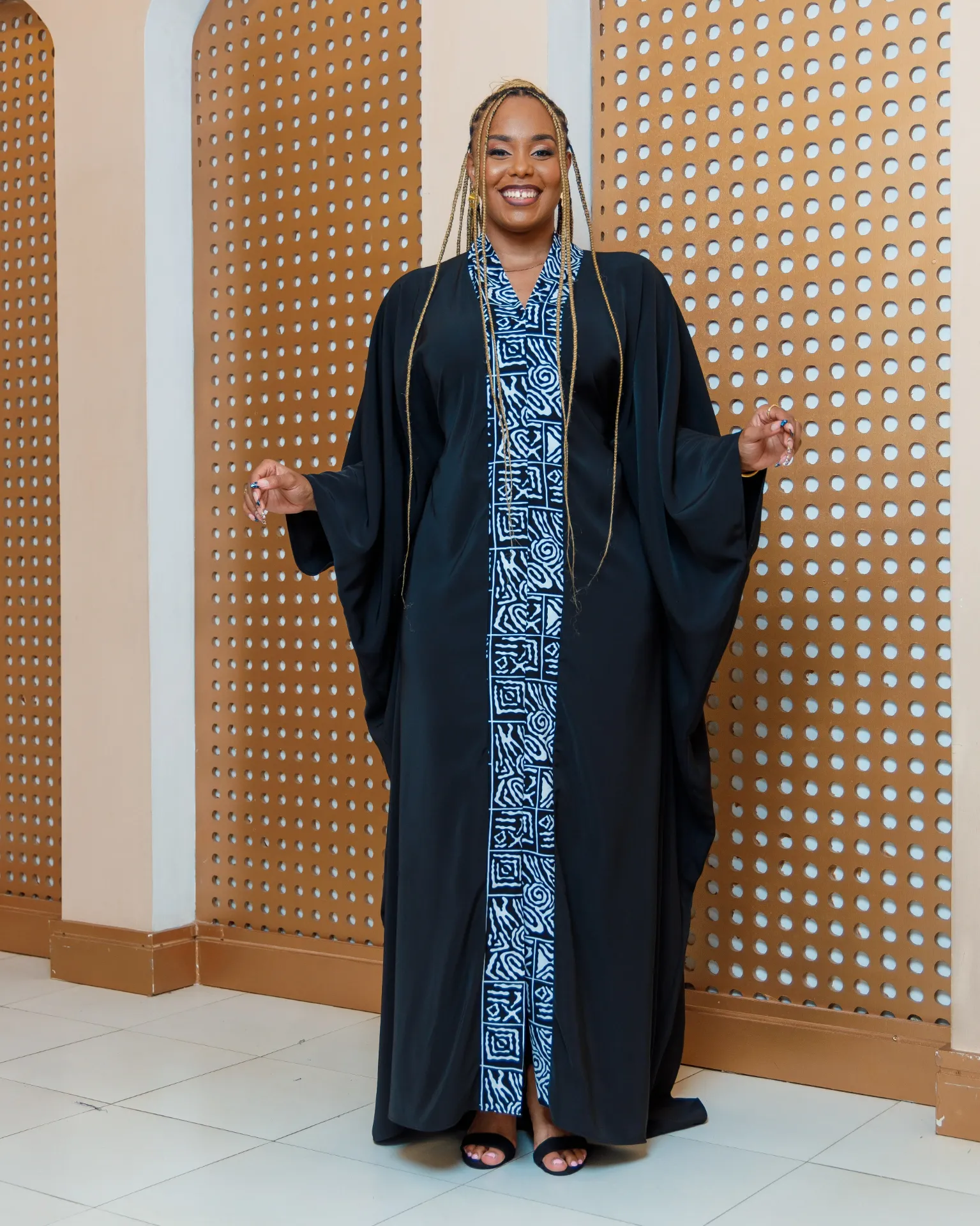 Ankara Akado Kaftan Black