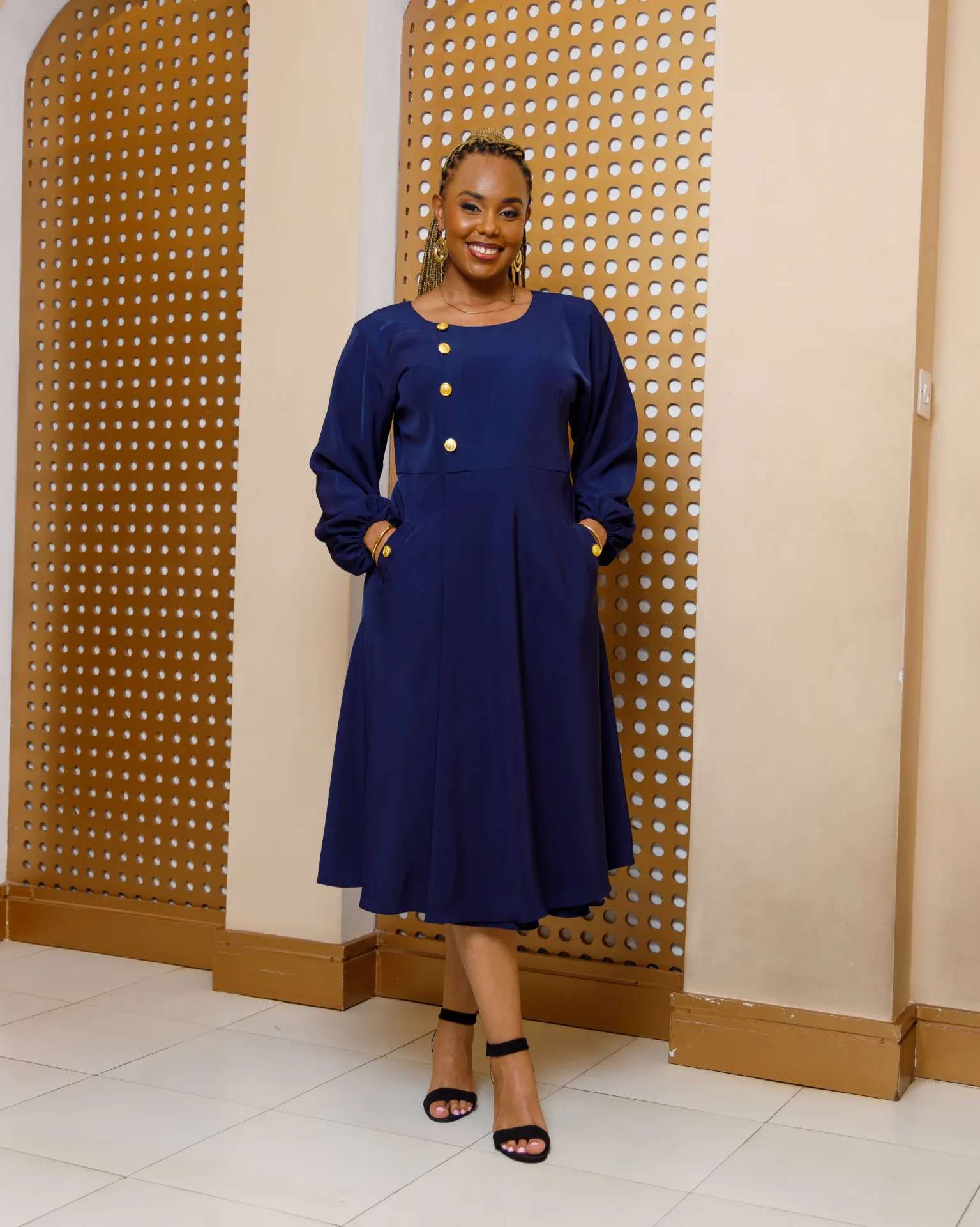 [Black] Kanaani Dress Navy Blue (2XS)