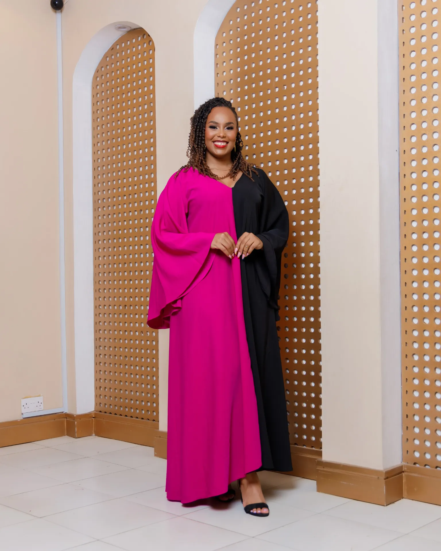 Kodiaga Kaftan Fuchsia Black