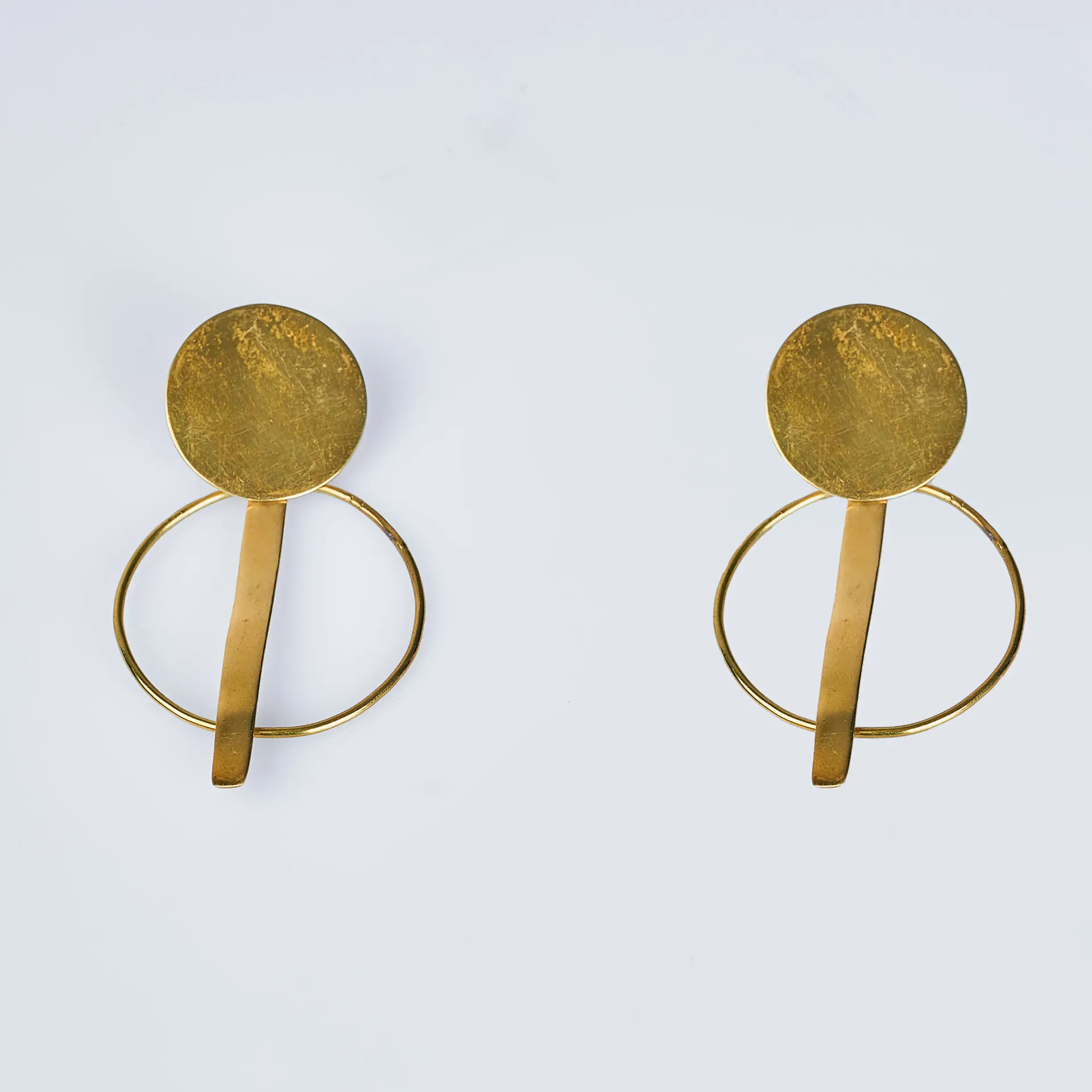 [Gold] Theta Earrings