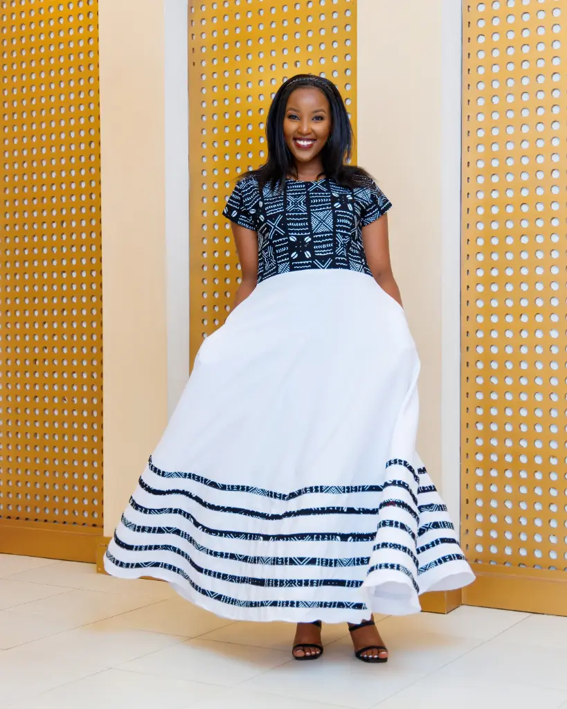[Black] Ankara Akala Maxi Dress- Black (2XS)