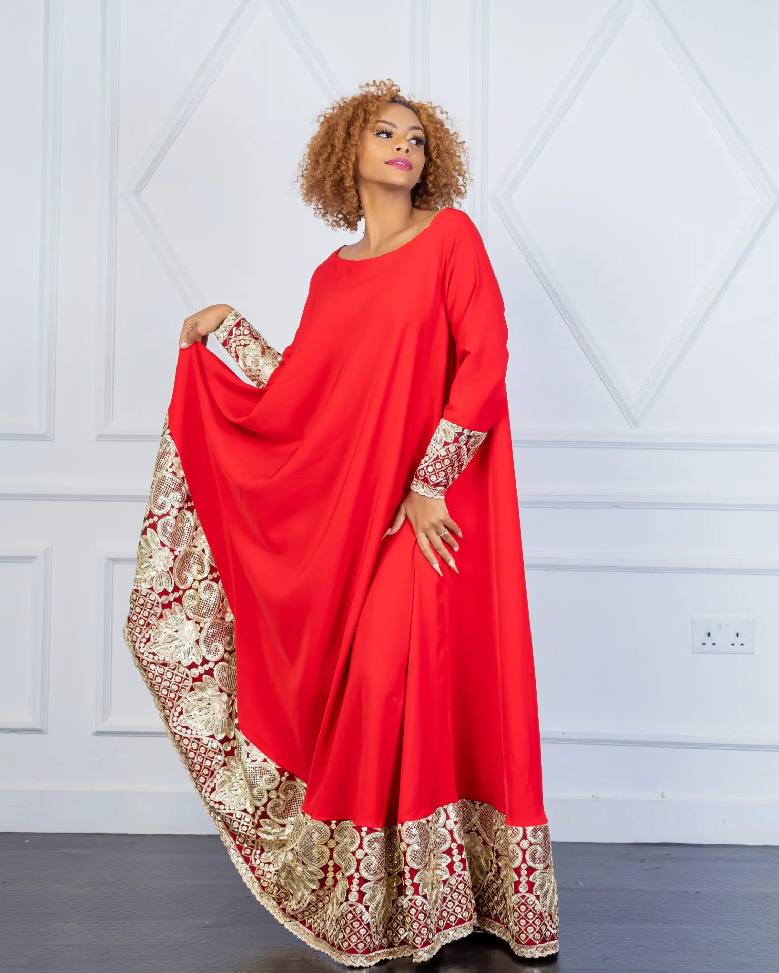 [Red] Waondo Arabic Dress Assymetrical- Red (2XS)