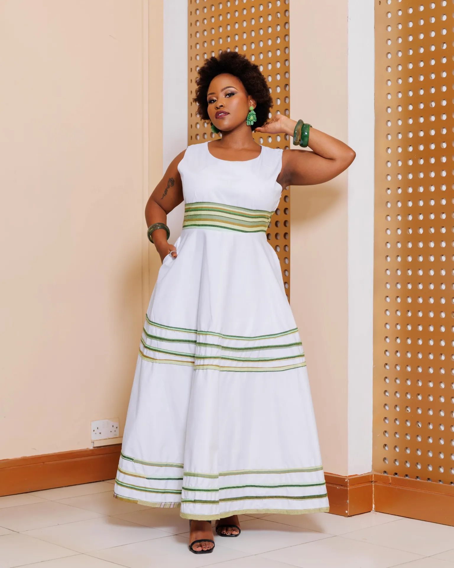 Akala Ankara Maxi Dress - White/Green